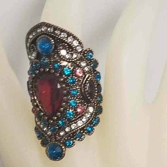 New Antiqued Jeweled Crystals Gypsy Magic Statement Ring - Picture 2 of 6